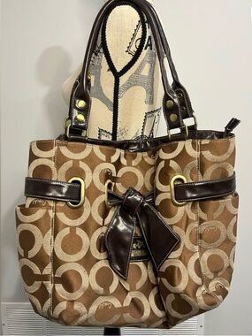 Brown tote bag